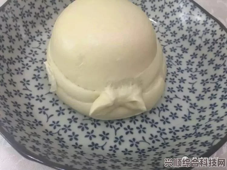 九九精品久久嫩嫩的一线天XXX馒头：品味绵软的美好，探索每一口幸福背后的故事与热情。